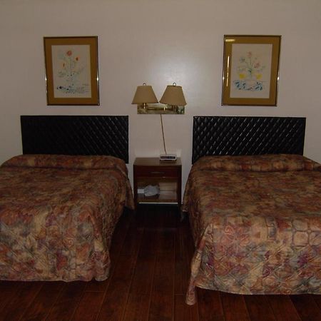 Virden Motel Room photo
