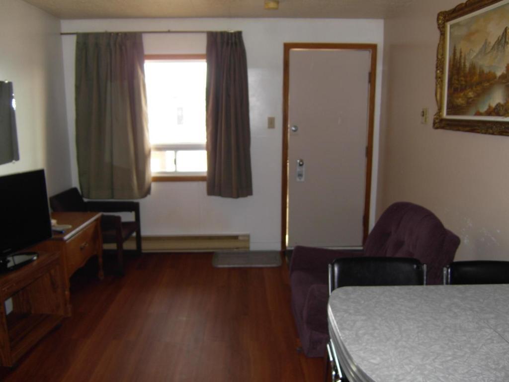 Virden Motel Room photo